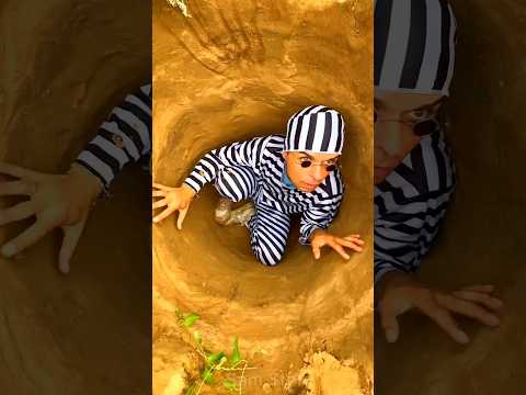 गोपू फिर से गड्ढे में फंस गया🤯😬~mini wood toy- woodworking art skill wood /hand craft/#shorts