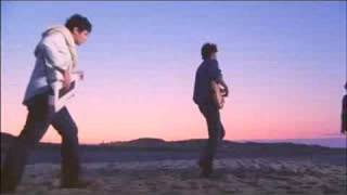 Vampire Weekend - &#39;Cape Cod Kwassa Kwassa&#39;