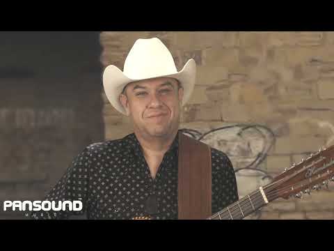 Miguel Alcala - Xavy Santillan & La Monarkia Norteña