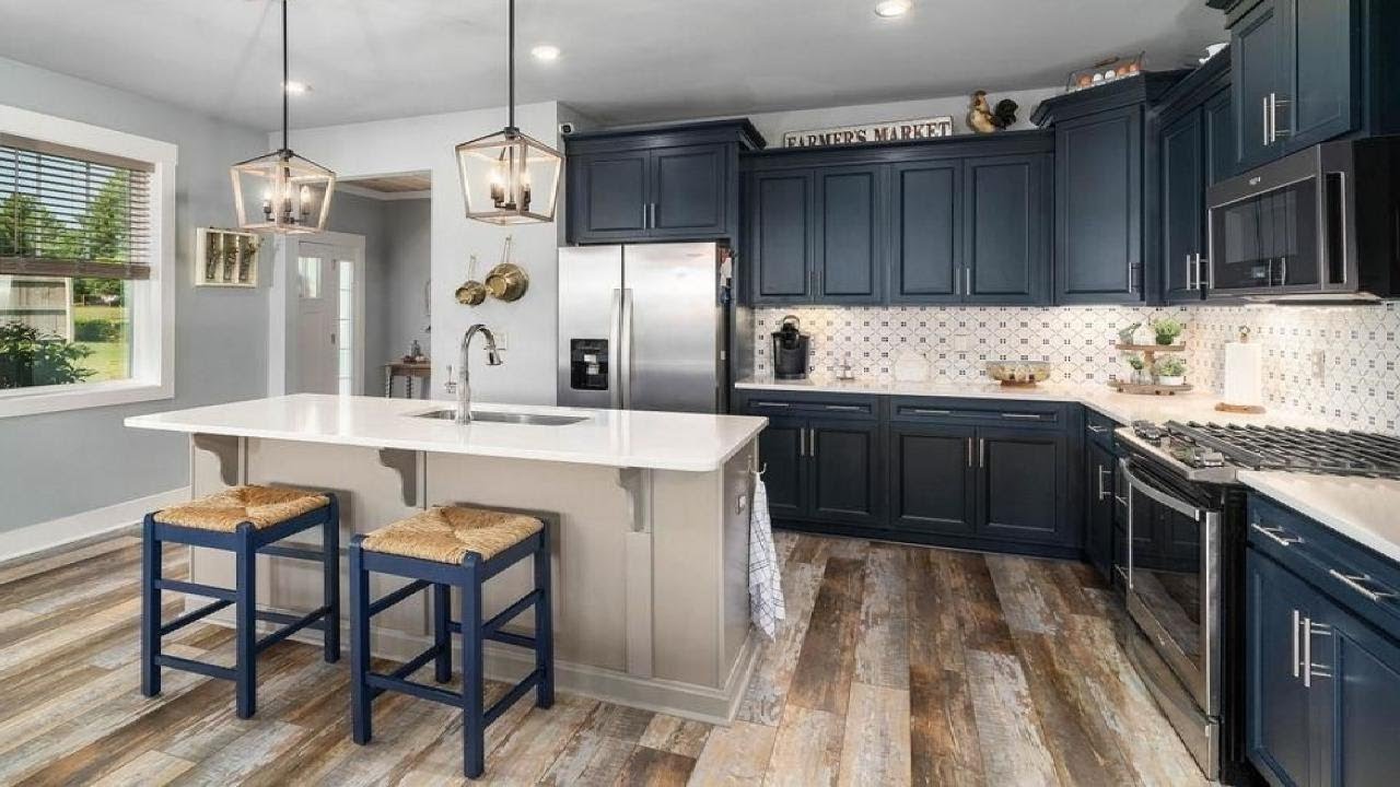 1004 Glohaven Way, Boiling Springs, SC Presented by Stephanie Wilson.