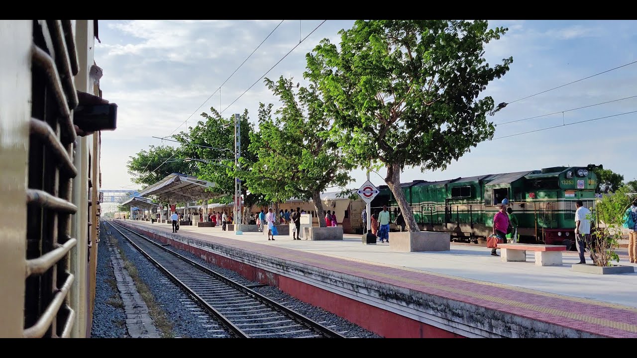 16851 MS-RMM Express (Boat Mail) Meets Madurai Passenger at ...