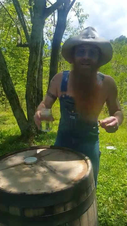 Reds HillBilly Shot