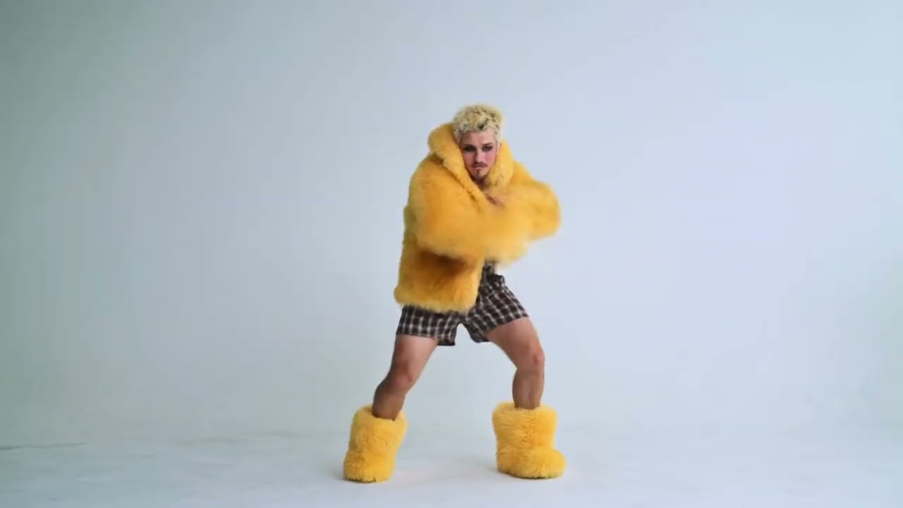 GIRLS LOVE COKE ❄️ | Britney Spears & Lindsay Lohan Name Dropped | Jonny Cowlishaw