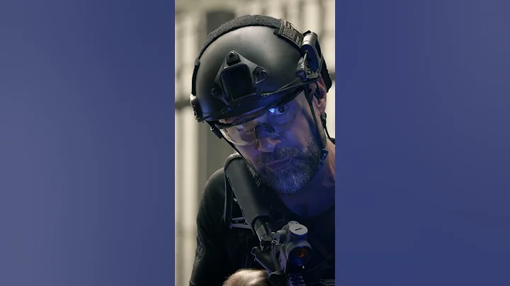 Hondo Skips a Bullet😏 #SWAT #ShemarMoore #Shorts