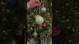 Snowflake Glass Ornament Set 💙 Link in bio to shop!