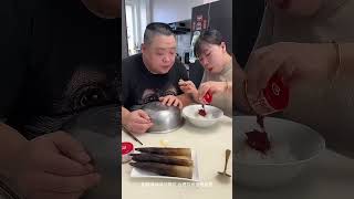 Pelea culinaria fabulosa entre marido y mujer 🍗🥓