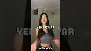 Gelemem Akşama Bozuyor Ağlama (Demet Akalın)