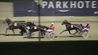 Vidéo de la course PMU PRIX READY2RACE (MERWESTAAL TALENT CHALLENGE)