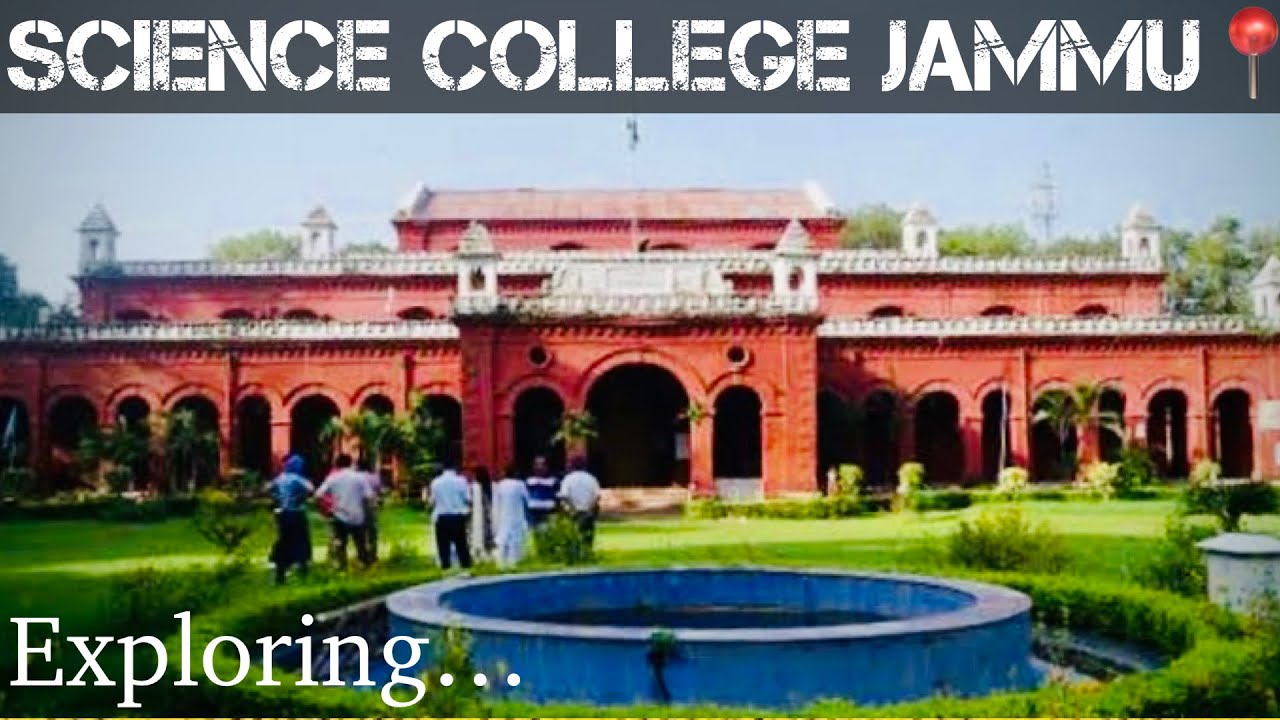 EXPLORING SCIENCE COLLEGE JAMMU📍 Elephant 🐘 11 feet tusk😱 Cobra🐍 starfish, eagle preserved😮