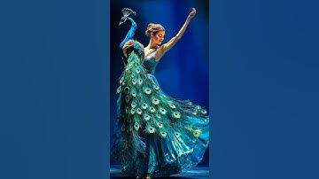 Peacock Feather Under The Microscope 🔬 #shorts #microscope #hacks