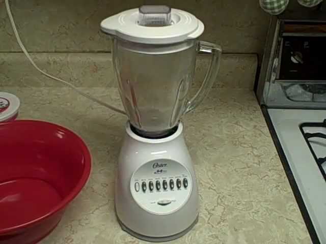 Making Wheat Flour In The Blender 