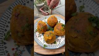 Besan Aloo Pakode🥔🔥|Easy & Quick Tea-Time Snack🌶️#shorts #potato #snacks #viralvideo #shortsfeed