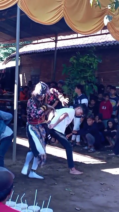 #ebeg_banyumasan #automobile #kudakepang #ebeg #dance #cakilanebegbanyumasan #kesenianbanyumas