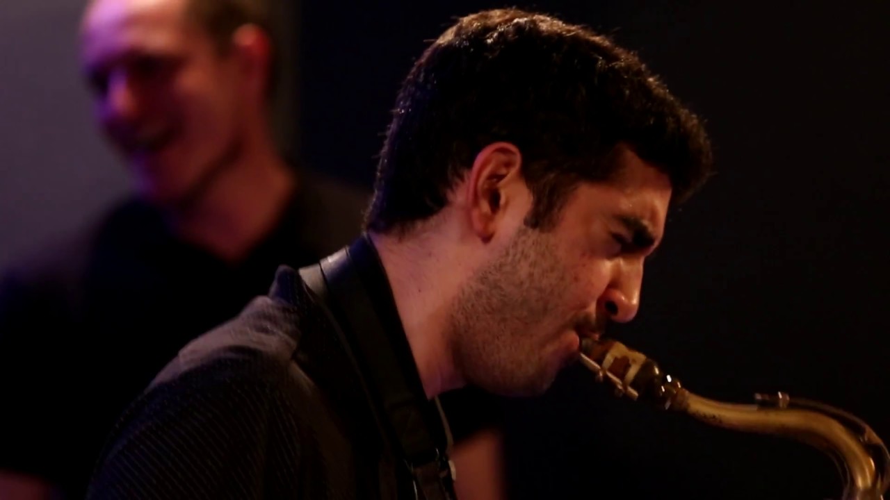 Sleduj The Daniel Rotem Group - Push Through na YouTube Sleduj The Daniel Rotem Group - Push Through na YouTube