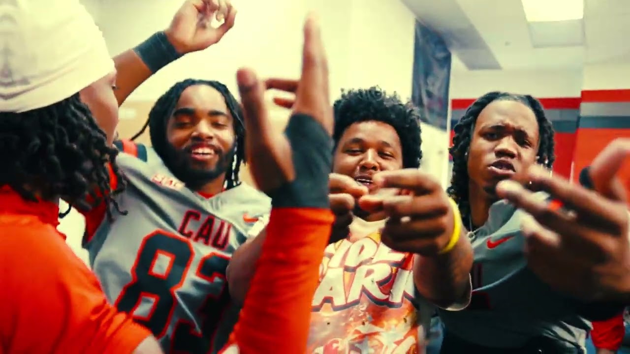 2three - Shoebox (Official Music Video)