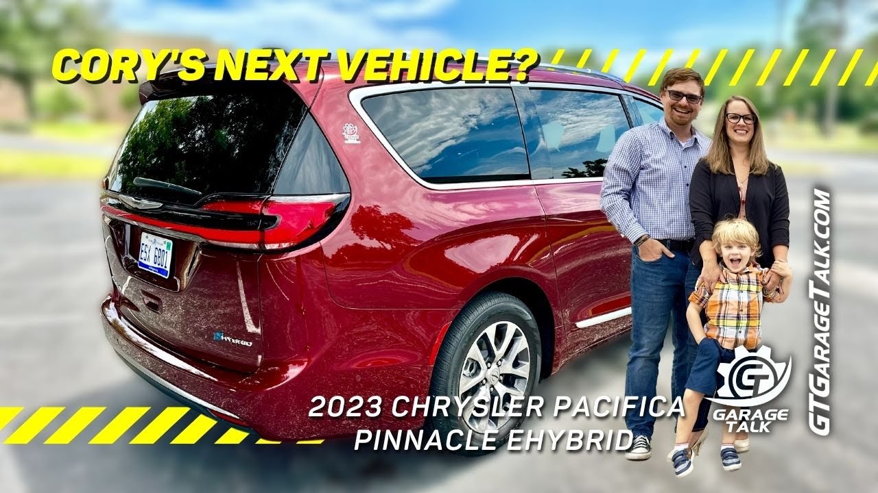 2023 Chrysler Pacifica Pinnacle eHybrid Family Review with Child Seat  Installation & Real World MPG - YouTube