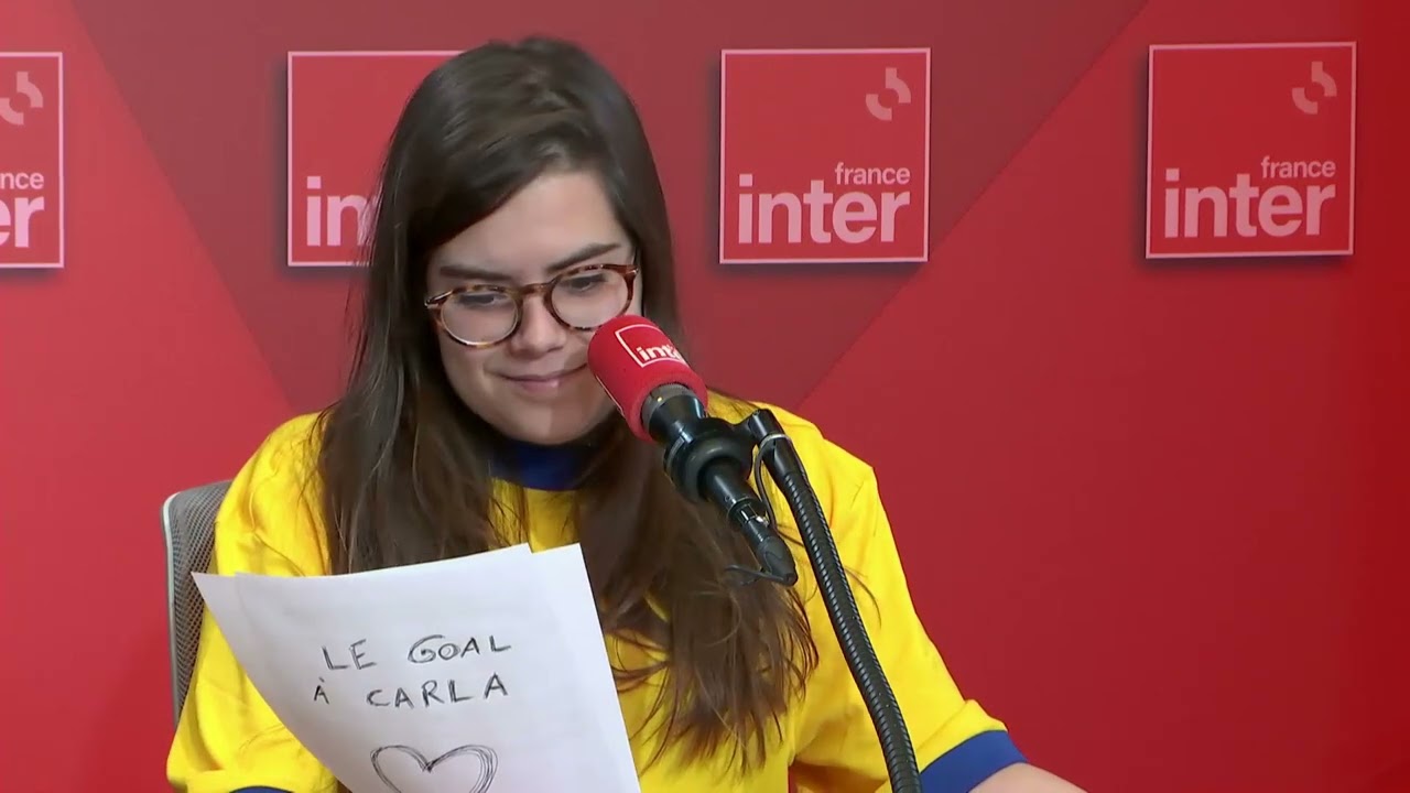 Les pulls sont de plus en plus courts - La Drôle D'Humeur De Fanny Ruwet