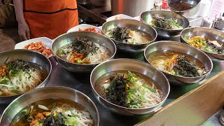 치솟는 외식 물가에 말도 안되는 가격으로 시장 발칵 뒤집어논 2500원 잔치국수! / Korean traditional noodles - korean street food