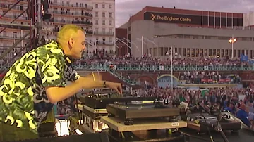 Fatboy Slim - Liv At Big Beach Boutique II, Brighton, 2002