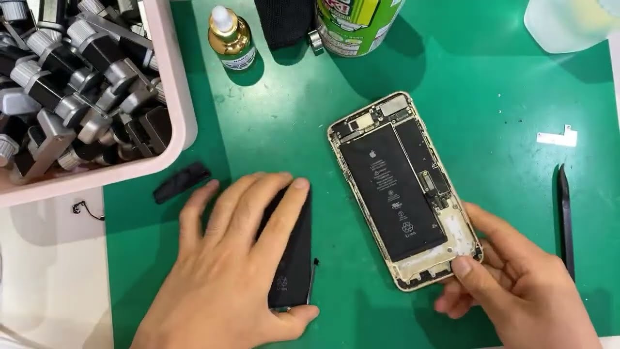 iPhone 7 Plus 互換性OEMバッテリーから純正品質セルリチウム修理【BMS