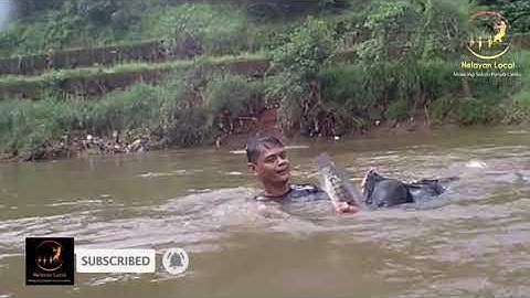 Nangkap ikan Di Ciliwung Dengan Tangan Kosong // Ngerogoh