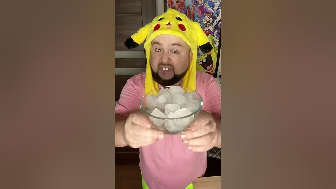 How to drink Coca-Cola with ice?๐ง#shorts How to drink Coca-Cola with ice?๐ง#shorts