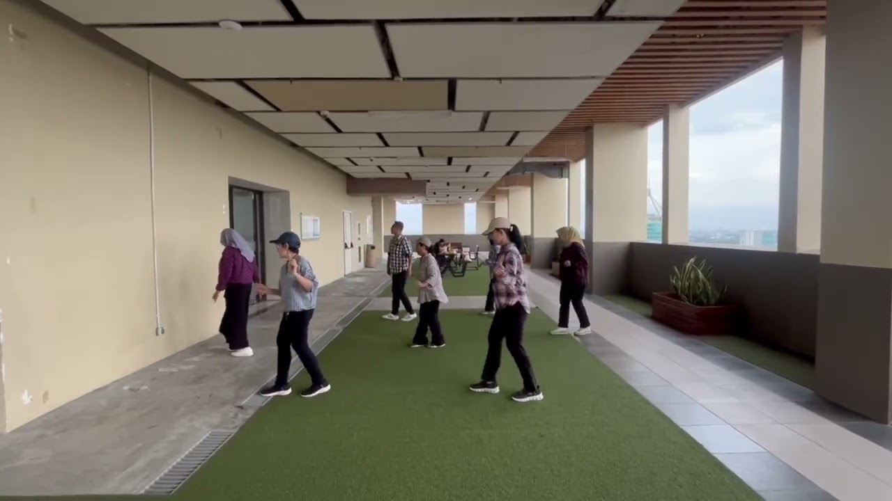 Off the Track || Choreo by José Miguel Belloque Vane (NL), Matt Lewis (WLS), Ray J || RB's LD