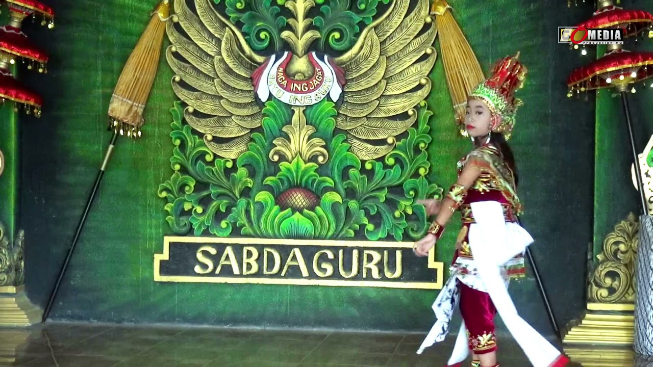 Tari serimpi masres Indramayu  