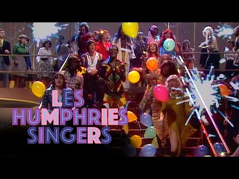 Les Humphries Singers - Live For Today