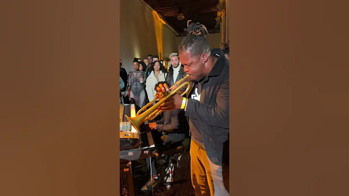 Keyon Harrold incredible trumpet solo at the #Jamm...