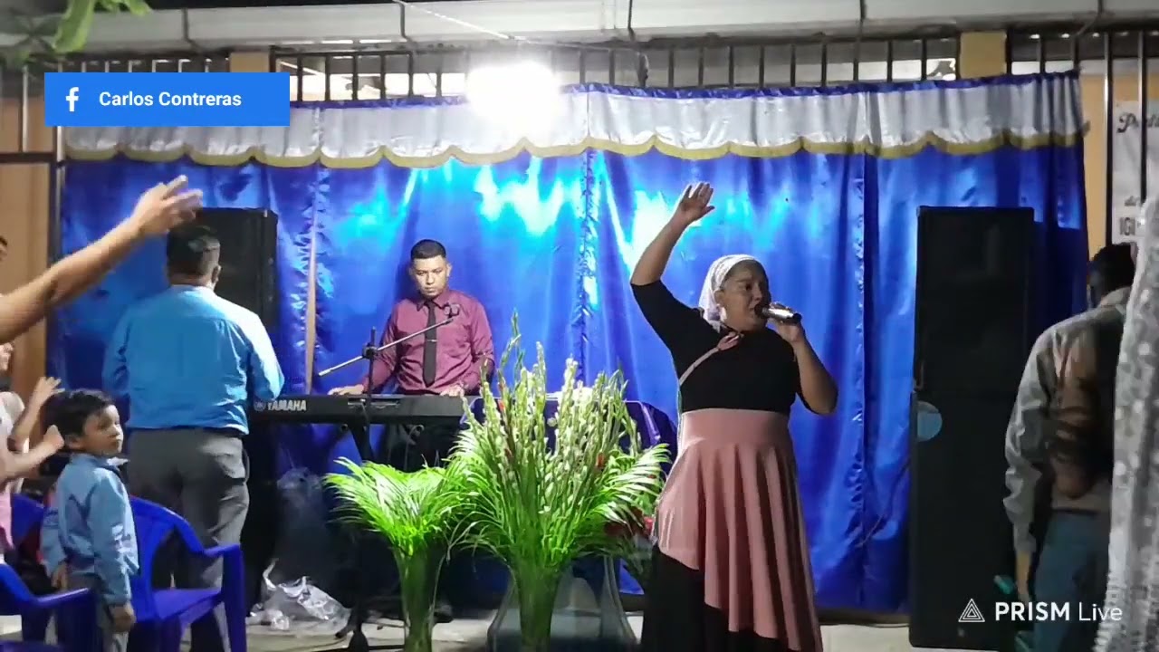 Claudia Vásquez👈Adoracion 🙏 y coros de fuego  🔥vigilia de jovenes full vendecida🔥🌾