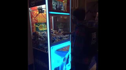 IDF 2015: Claw arcade Intel Real Sense