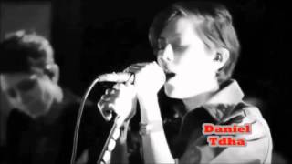 Tegan and Sara-I'm not your hero live 2013