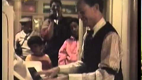 Disneyland - Rod Miller - Grand Finale Mickey Mous...