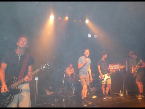 cheap drugstore bronzer SUNPOWER @ LOCO LOCO FEST