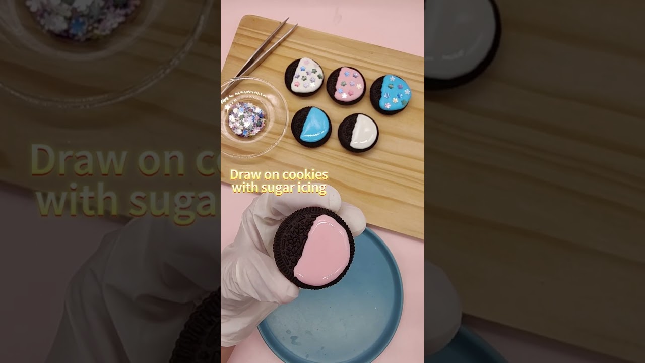 Super Easy !!! Decorated the cookies with Rainbow Glitter! Vegan! Halal! Kosher! Gluten Free!