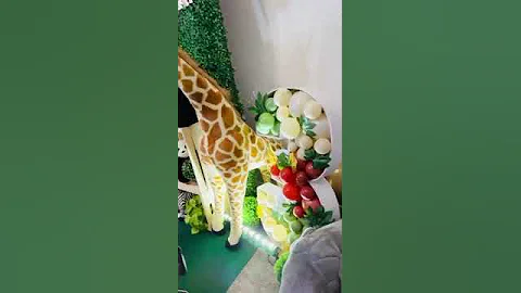 Jungle/safari theme birthday decoration/best ever idea for safari theme birthday