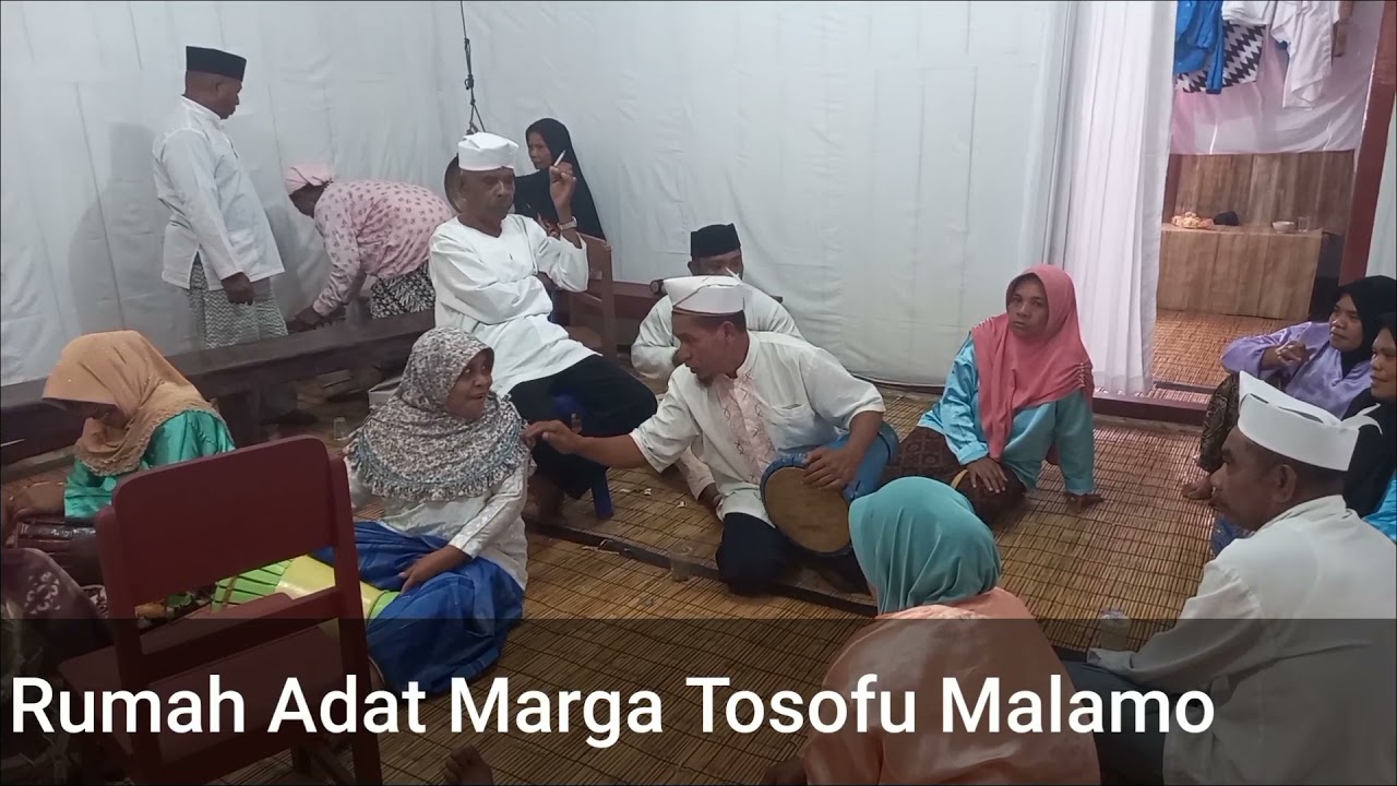 #Viral Acara Adat Moro-Moro Gurabunga. Negeri di atas awan Tidore