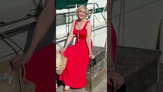 4 Maxi Dress Ideas for Easter Vacation. #easter #vacation #maxidress #fashion #fashionover40