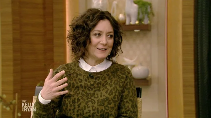 Sara Gilbert on Reuniting with Johnny Galecki on "The Conners"