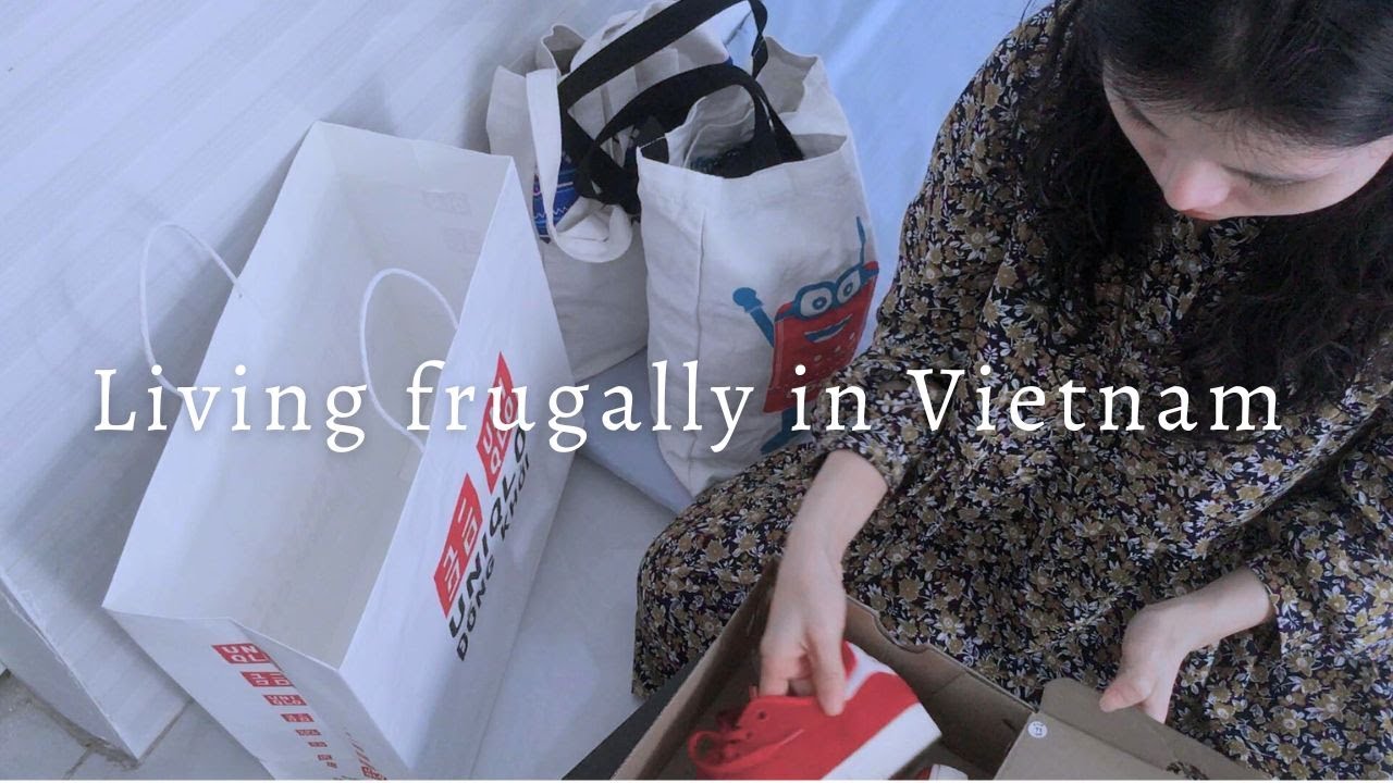 Frugal living after the worst floods in Vietnam this year - helpful tips | Daily Vlog