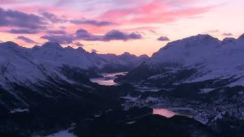 لمن يبحث عن راحه القلب استمع الى القران الكريم بصوت جميل جدا تخشع له الأذن والابدان 😭