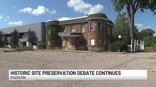 Madison 'Wonder Bar' building's future debated ahead of landmarks commission meeting