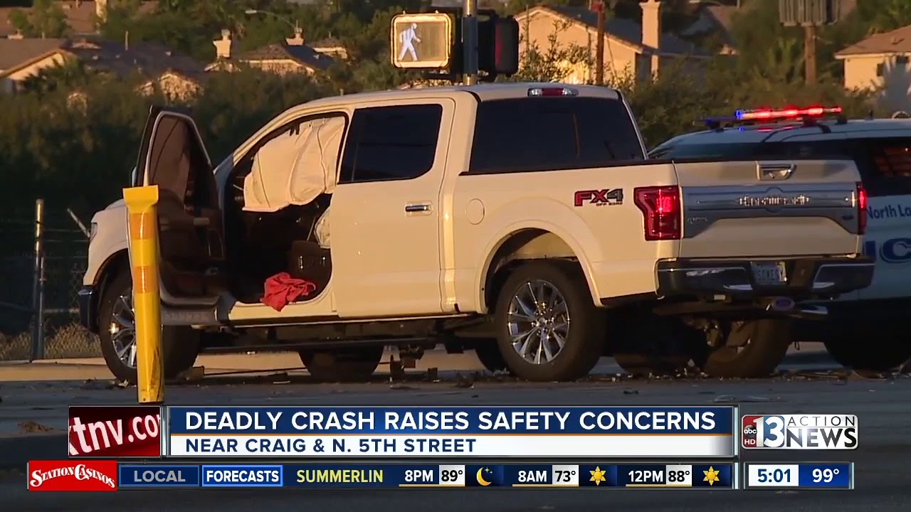 Police investigate fatal crash in North Las Vegas - YouTube