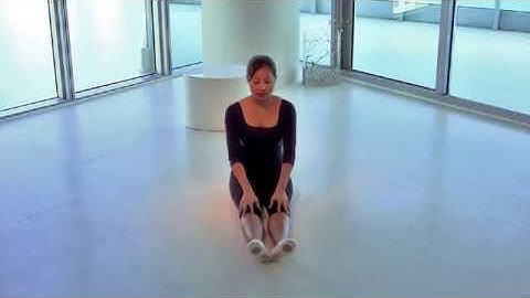 StepFlix Ballet Fit technique, class 2: point & flex stomach exercise