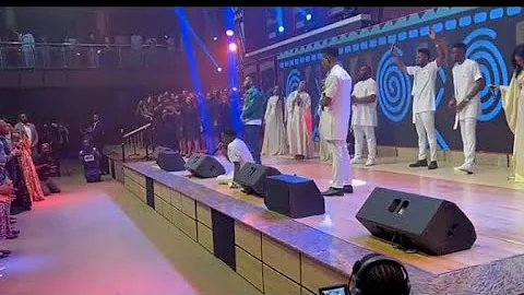 Min. Grace Lokwa, Moses Bliss and Prinx Emmanuel Singing Kumama Papa, What A Powerful Ministration..