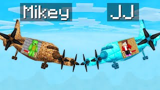 Mikey Poor vs JJ Rich HOUSE INSIDE AIRPLANE Battle in Minecraft (Maizen)