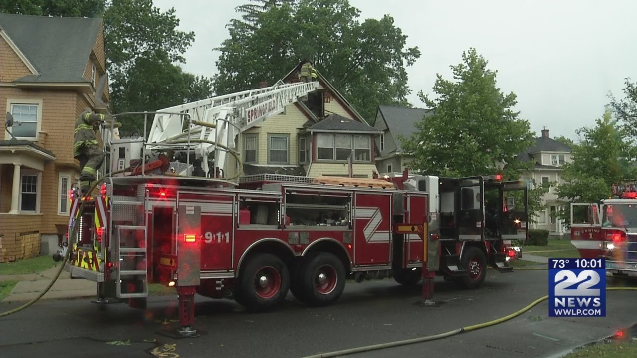 Lightning strike causes house fire in Springfield - YouTube