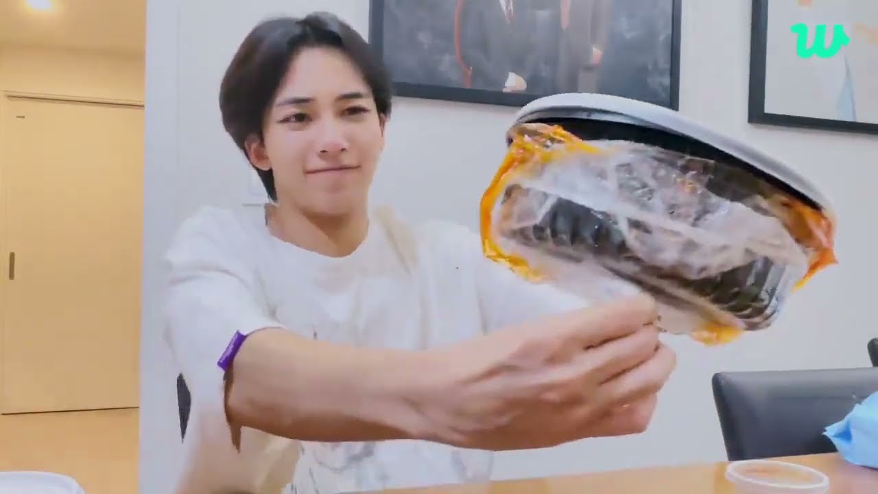 ENG sub] 231223 SEVENTEEN JEONGHAN Weverse live 세븐틴 정한 위버스