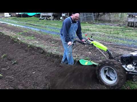 Video: DIY Ryper Til En Gåtur Bag Traktor: Funktioner I Hjemmelavede Riller. Hvordan Laver Man Blødt Og Højt Udstyr Fra Bilfælge I Henhold Til Tegninger?